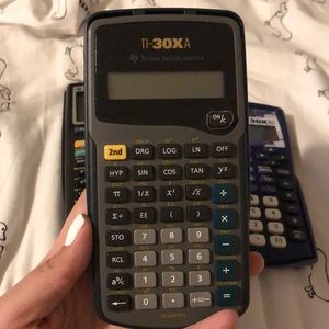 Texas Instrument Scientific Calculators Bundle